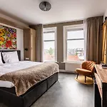 Naeldwyk-torenburg Hotel