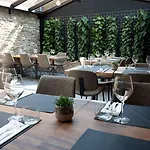 Hotel Naeldwyk-torenburg 3*