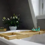 Naeldwyk-torenburg Hotel 3*