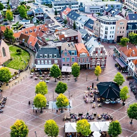 Naeldwyk-torenburg 3* Naaldwijk