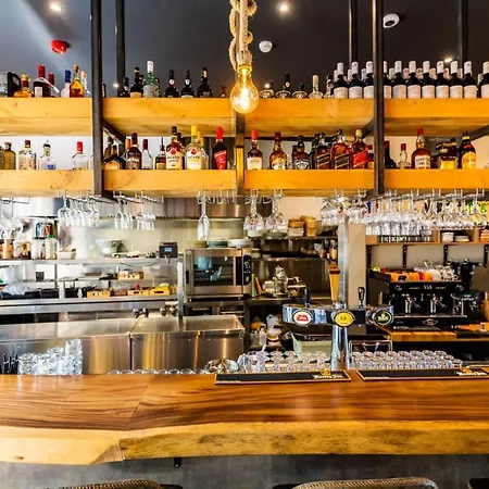 Naeldwyk-torenburg Hotel Naaldwijk