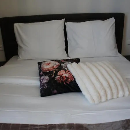 Ξενοδοχείο Naeldwyk-torenburg Naaldwijk