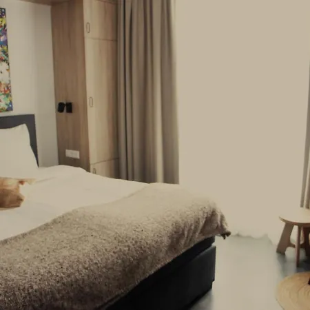 Hotel Naeldwyk-torenburg Naaldwijk