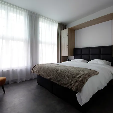 Naeldwyk-torenburg Hotel Naaldwijk