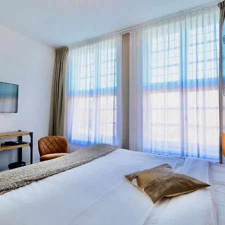 Naeldwyk-torenburg 3* Нальдвийк