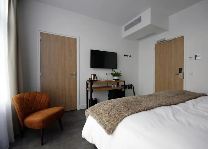 Naeldwyk-torenburg Отель